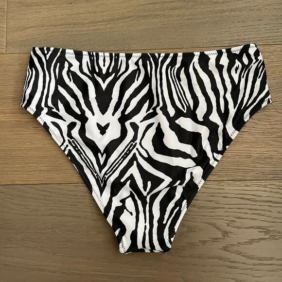 Beachsissi Zebra Print Lined Bikini Bottoms Black & White Sz S - Picture 3 of 6